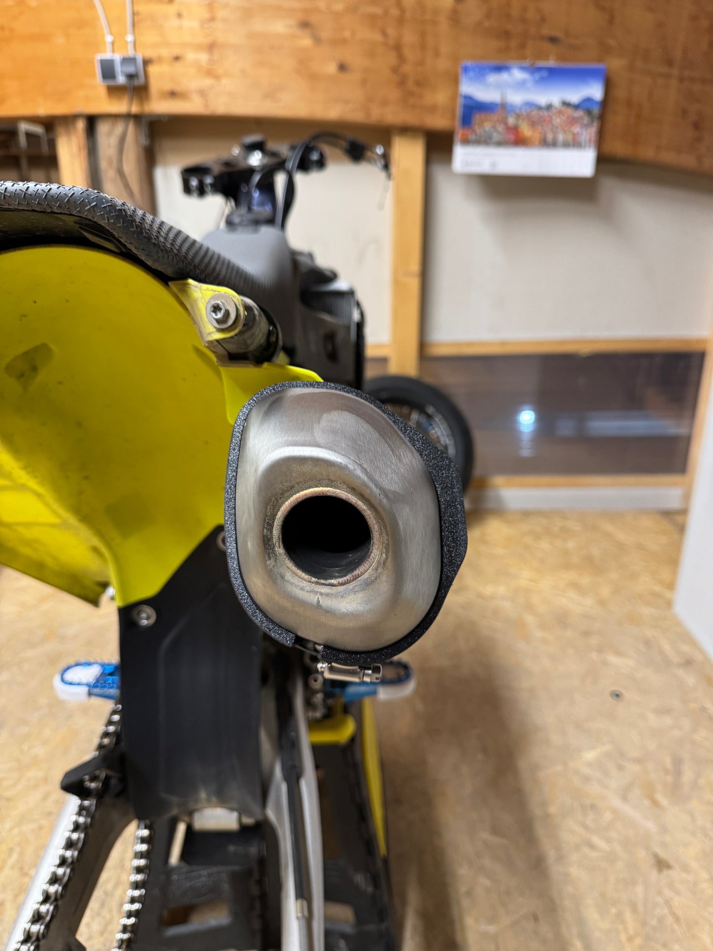 KTM / Husqvarna Auspuffschleifer Exhaust-Slider OEM Originalauspuff ab BJ 2023