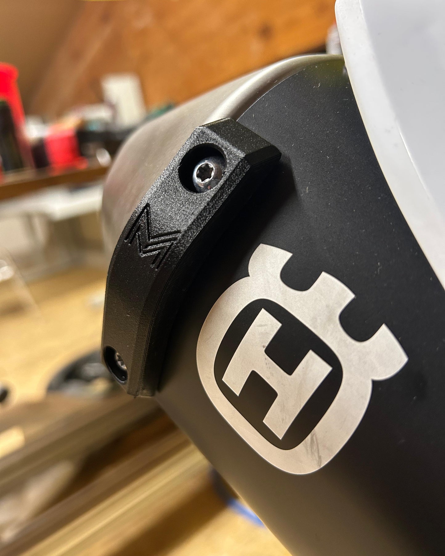 KTM / Husqvarna Auspuffschleifer für OEM-Auspuffanlagen